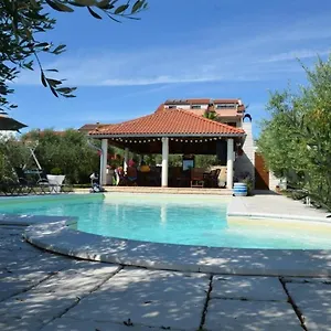 Apartament Family Friendly Apartments With A Swimming Pool Povljana, Pag - 244, Povljana